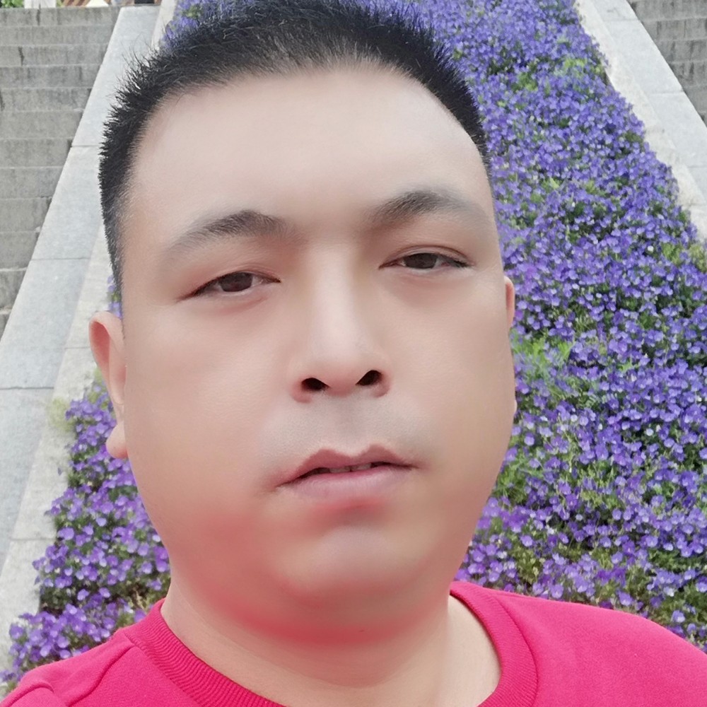 手链蹙眉舒心的照片