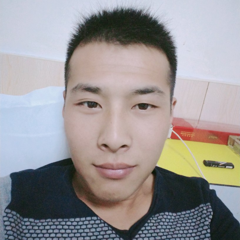 高霸道的照片
