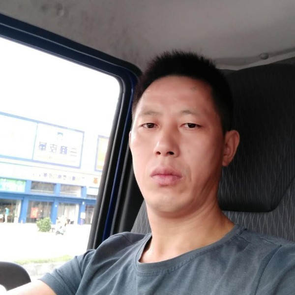 孤独寂寞也的照片