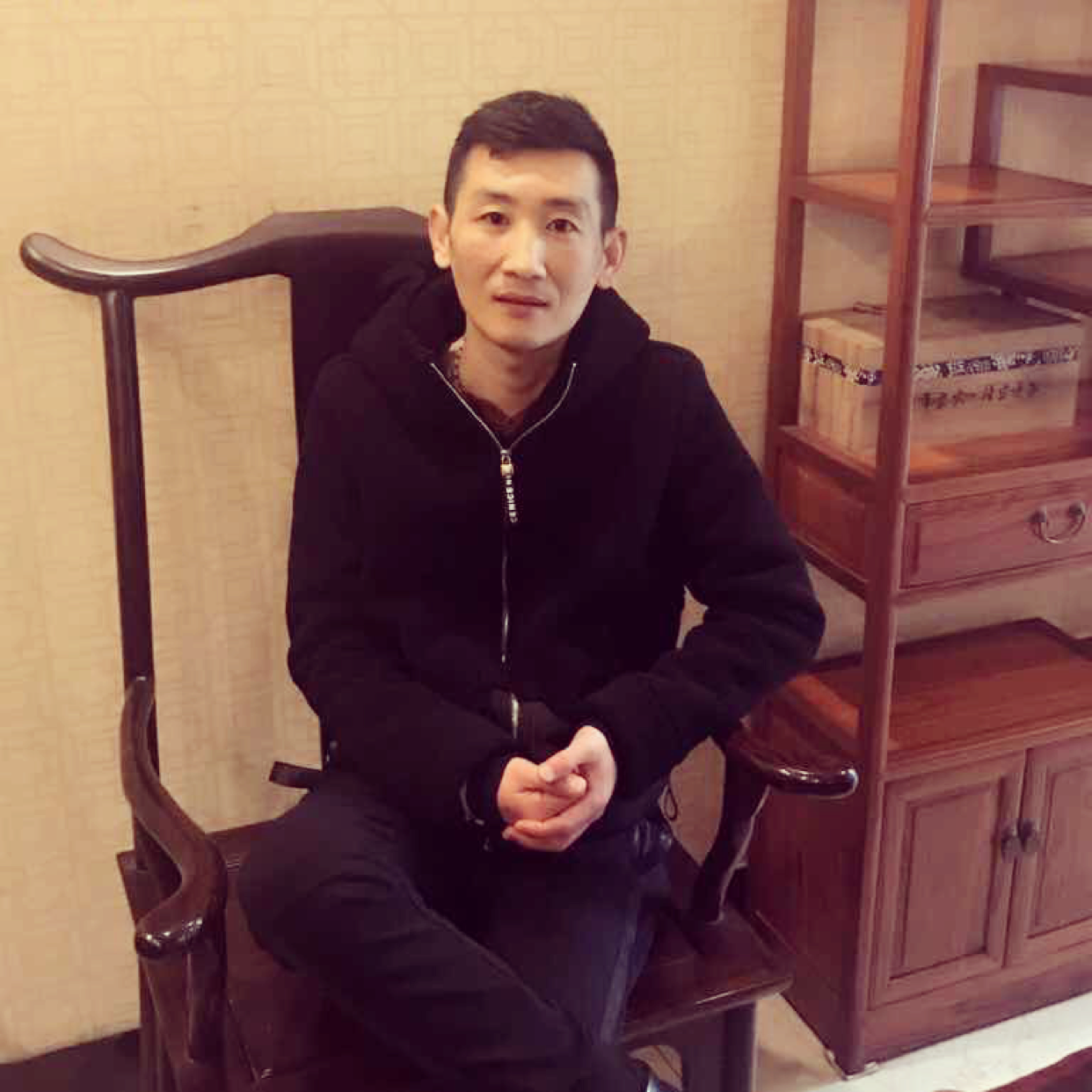 数据线鲤鱼王飞的照片