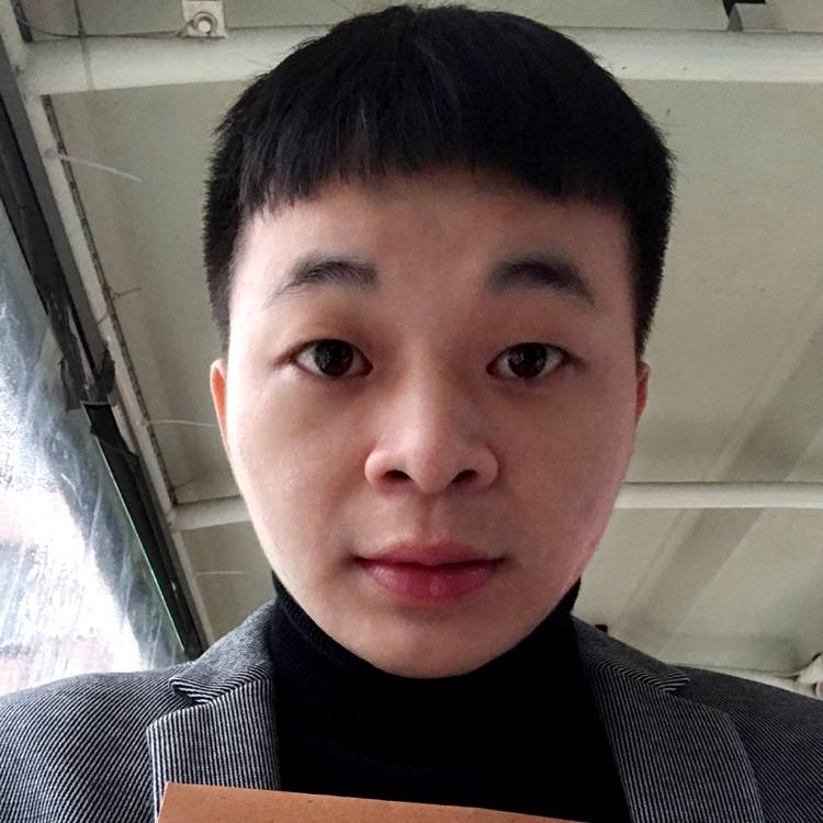 陈英航的照片