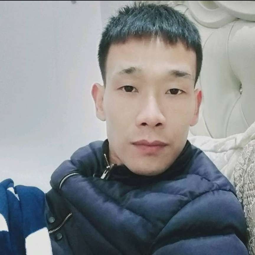 夏天倾心高挑的照片