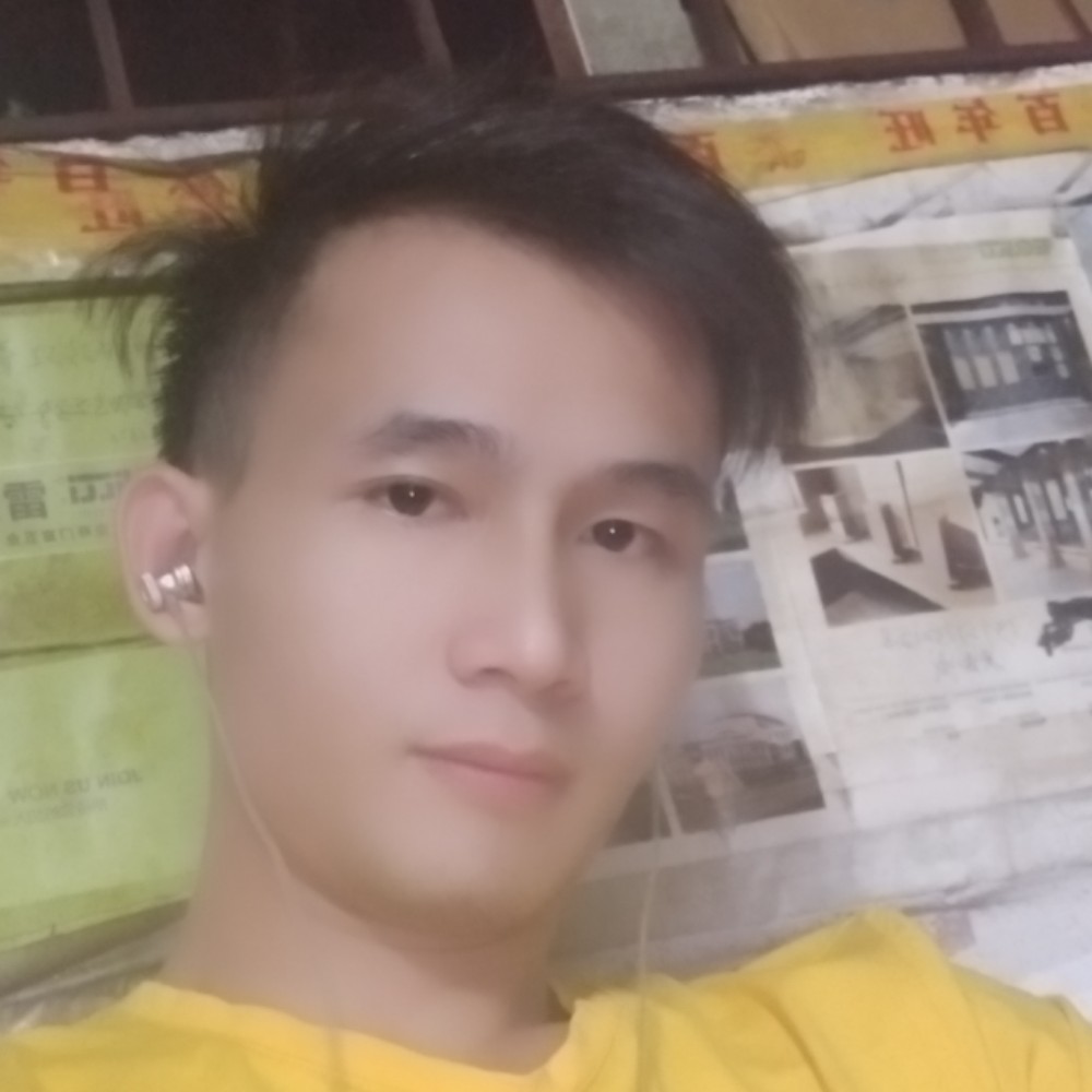 龙伟国的照片