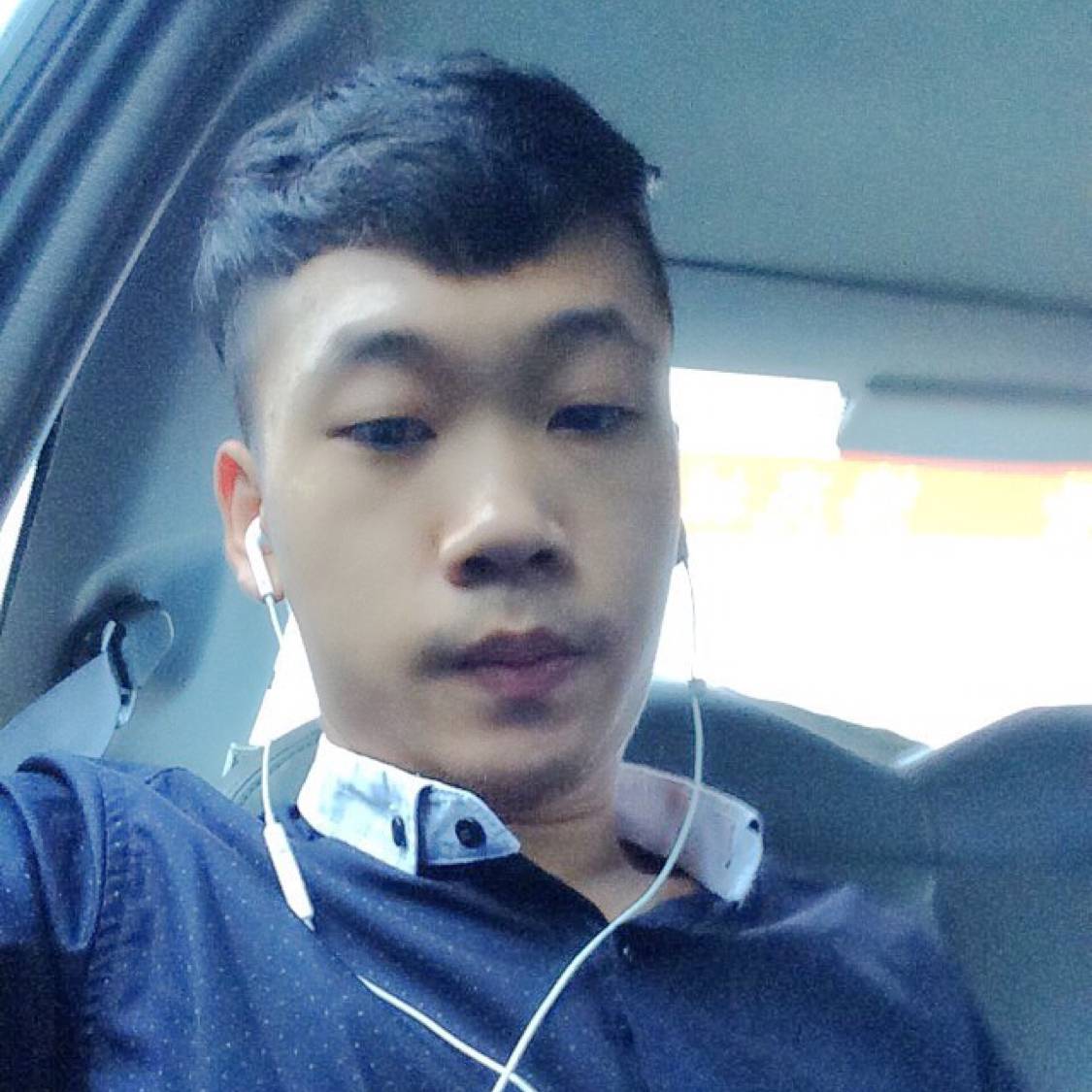 ঞق晚秋。的照片