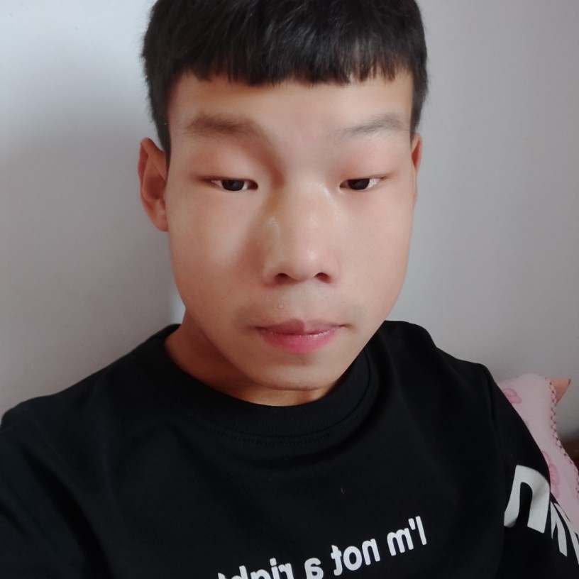 忧郁缥缈的照片