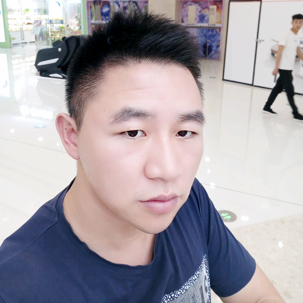 忧虑紫萱的照片