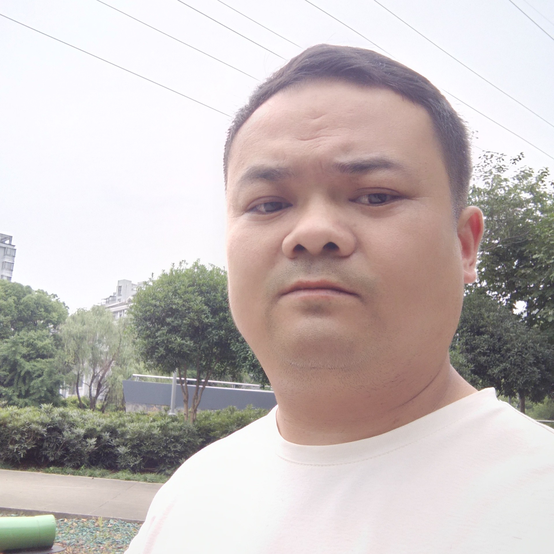 一男一女的照片