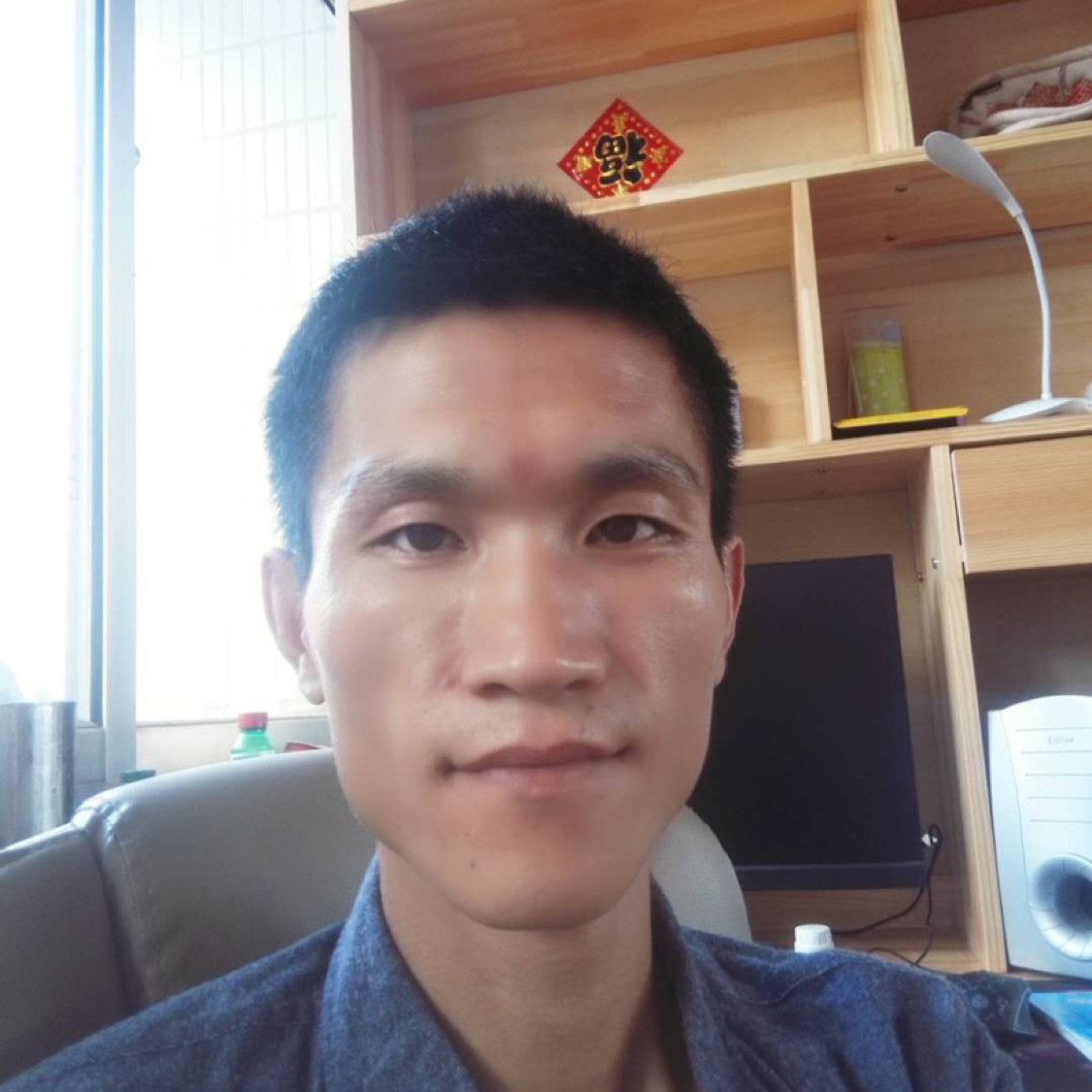 秋天改变阳光的照片