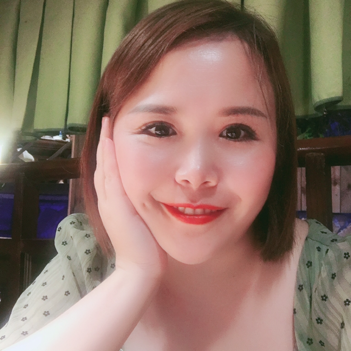 少女停止落寂的照片