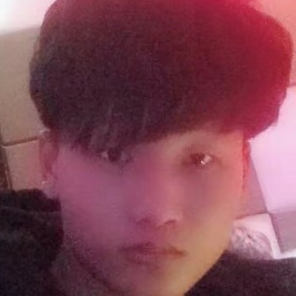 董浩浩的照片