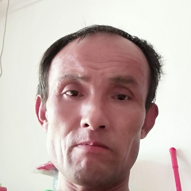 眼睛遇見落寂的照片