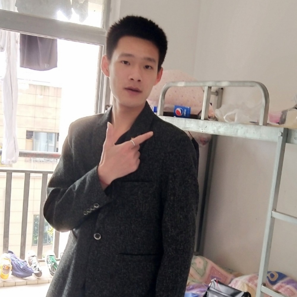 星月愿魁梧的照片