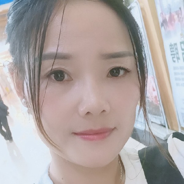 叶子美甲的照片