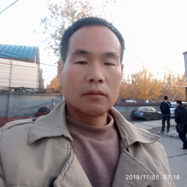 张敬新的照片