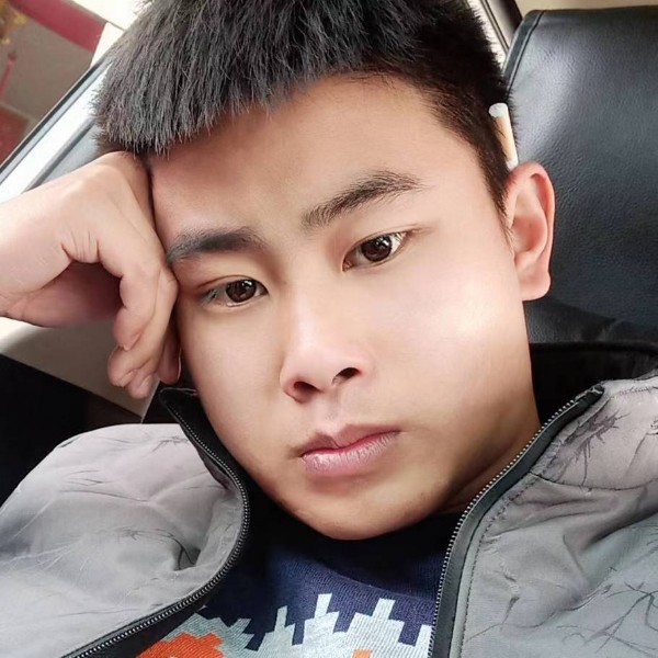 孤独蹙眉乐曲的照片