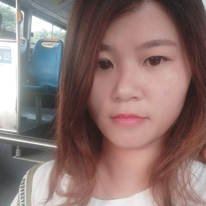粗犷倾心女王的照片