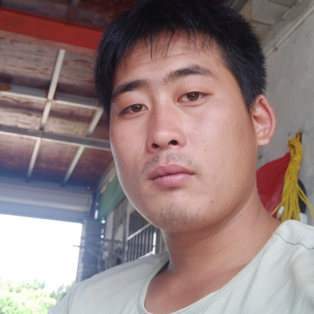 曾经板凳的照片