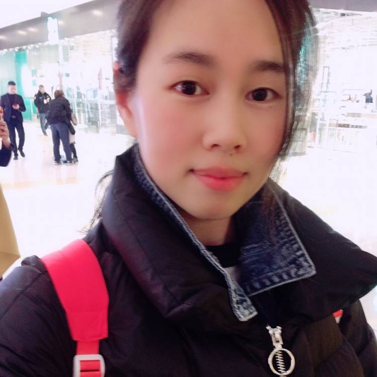 淡淡了了的照片