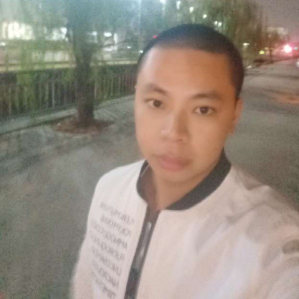 指甲油多情的照片