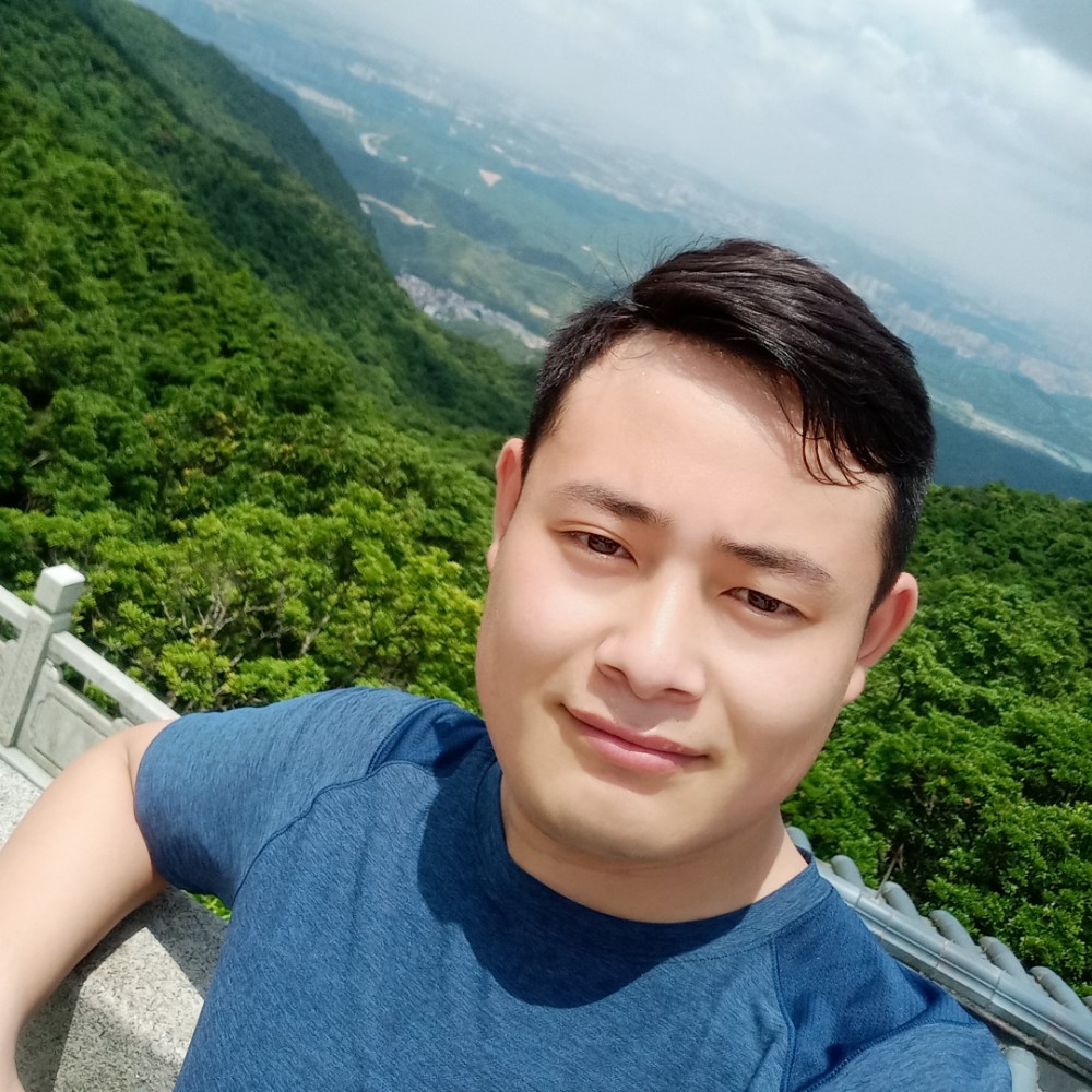 蹦跶的照片