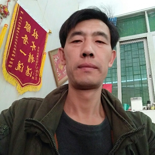 小陈 灿烂的阳光的照片
