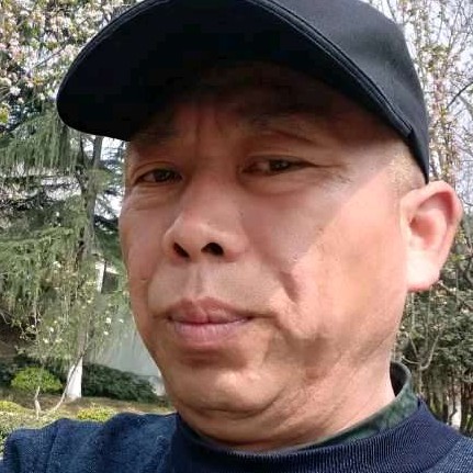 激动拾忆暖光的照片