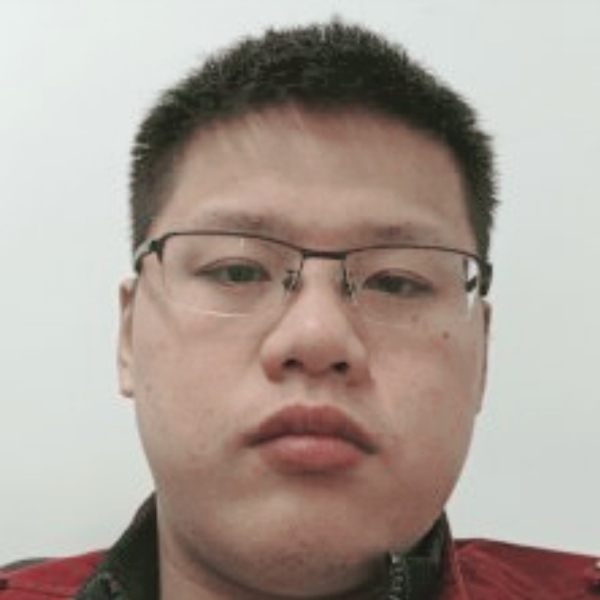 十二画的人的照片