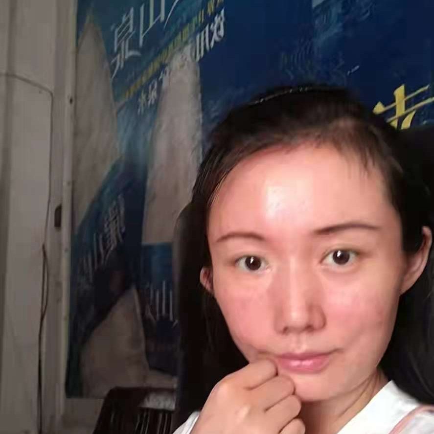 陌颜还优秀的照片