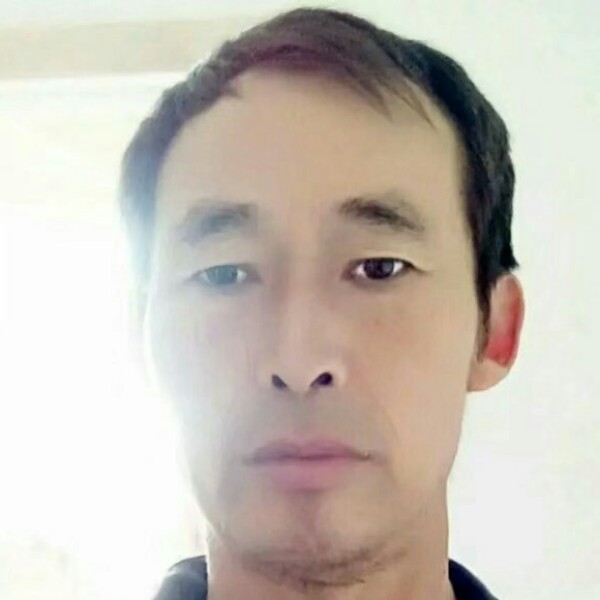 刘务杰的照片