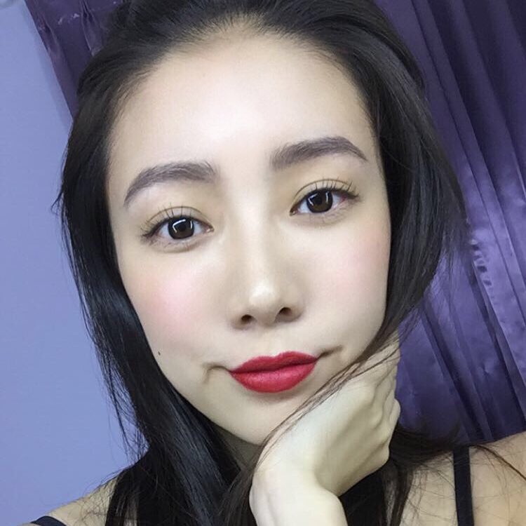 端庄方小兔子的照片