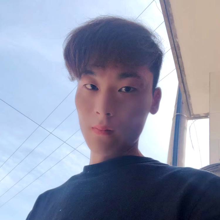 余温散尽灬的照片