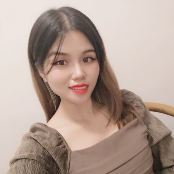 smile  girl的照片