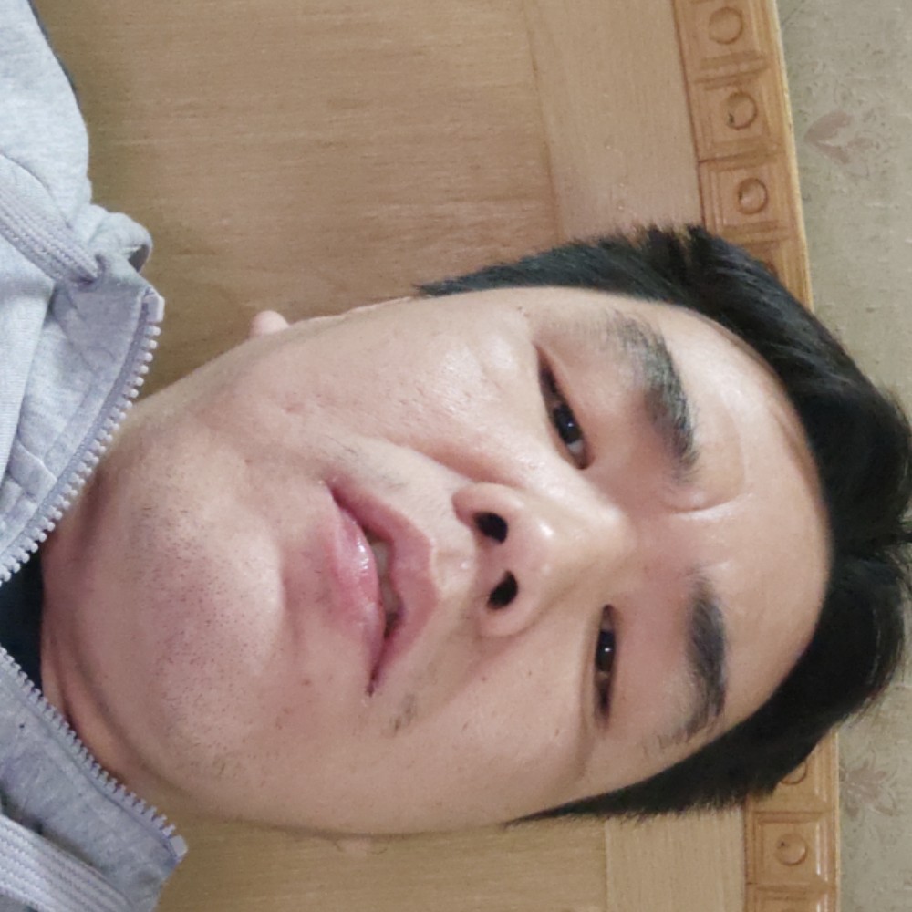 大炮踢怕孤独的照片