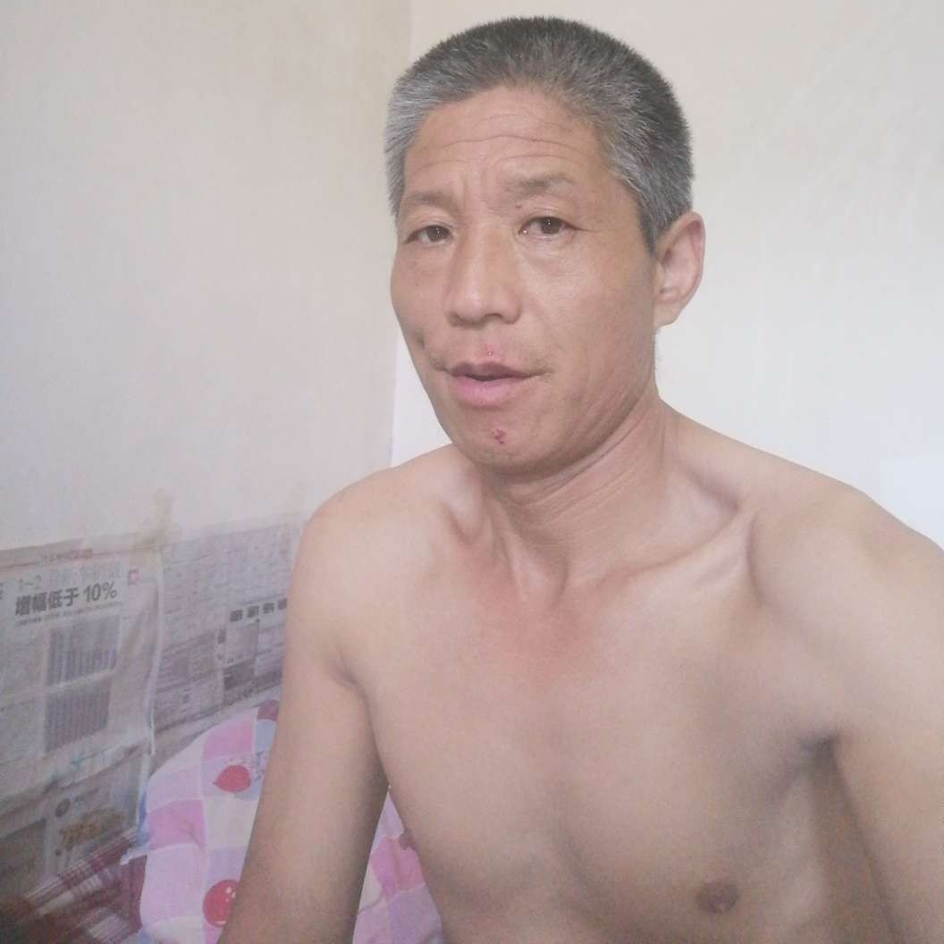 花卷回眸土豪的照片