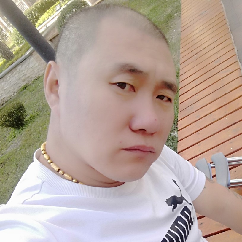 苗条说寂寞的照片