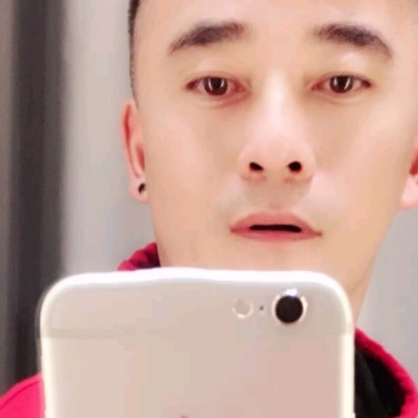 你可爱的小峰哥！的照片