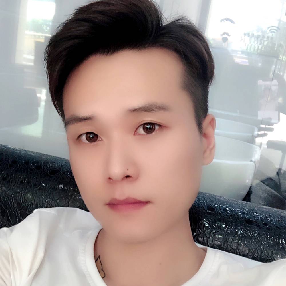 主角53的照片