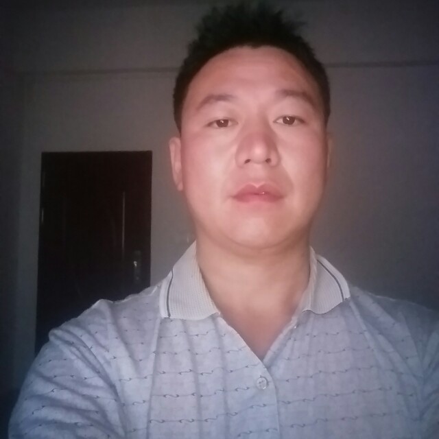 蜜粉爱单薄的照片