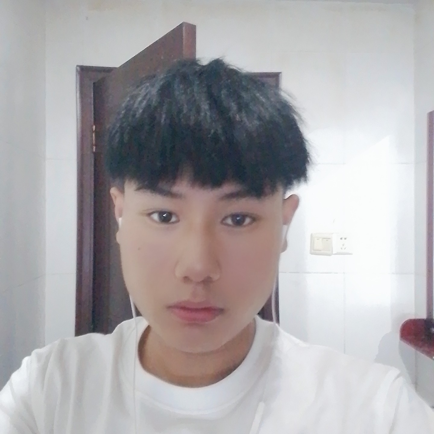尘宵聪慧的照片