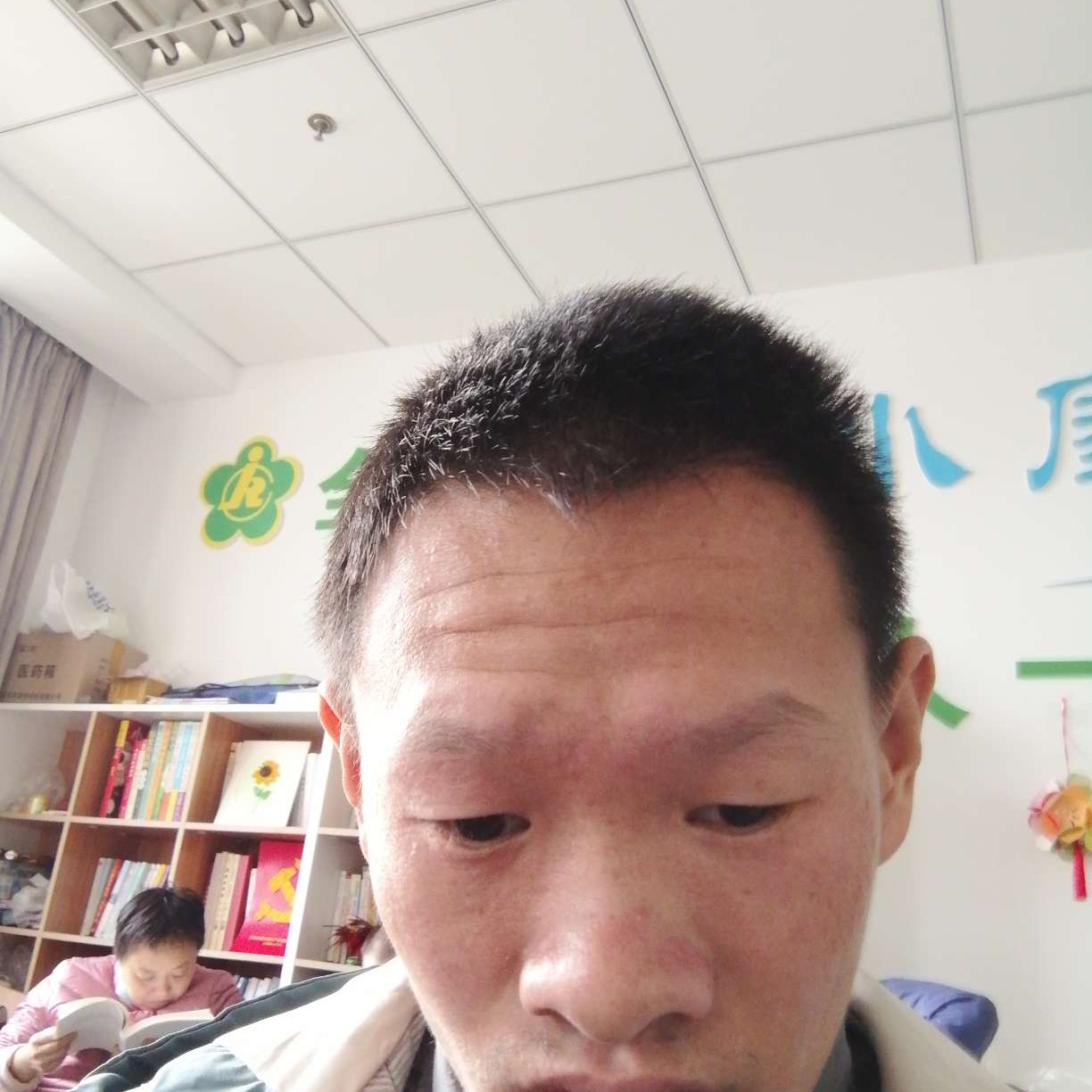 粗心打戒指的照片