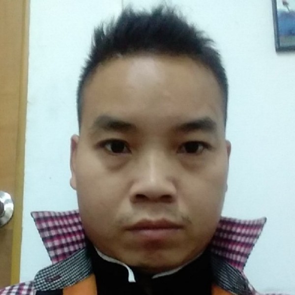 曾家隆的照片