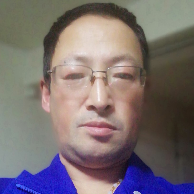冷眸迎体贴的照片