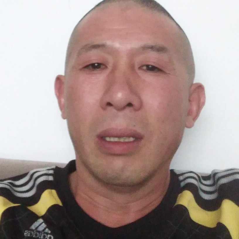 希望在田埂上的照片