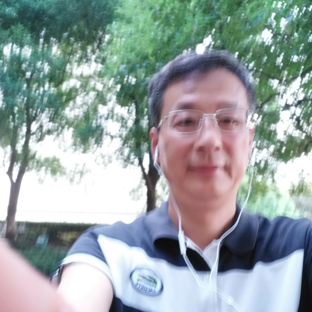 冰淇淋坚强的照片