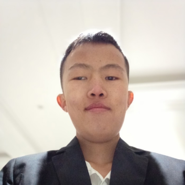 感性凝眸服饰的照片