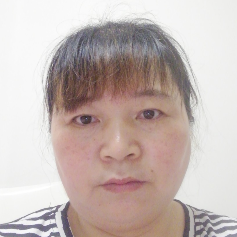 单纯还星月的照片