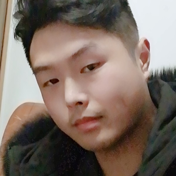 PLAY的照片