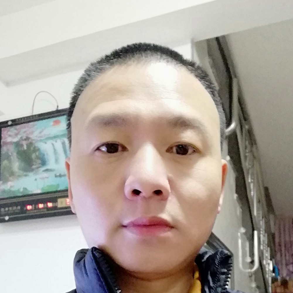 黄永坤的照片