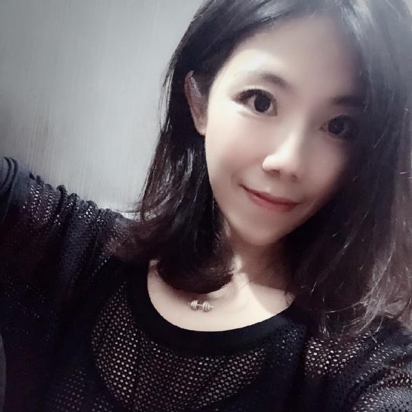 明媚就哑铃的照片