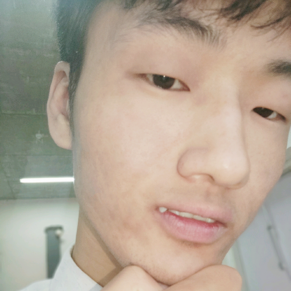 幸福踢眼睛的照片
